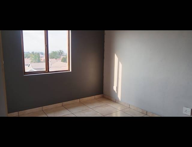 3 BEDROOM PENTHOUSE TO LET IN REYNO RIDGE